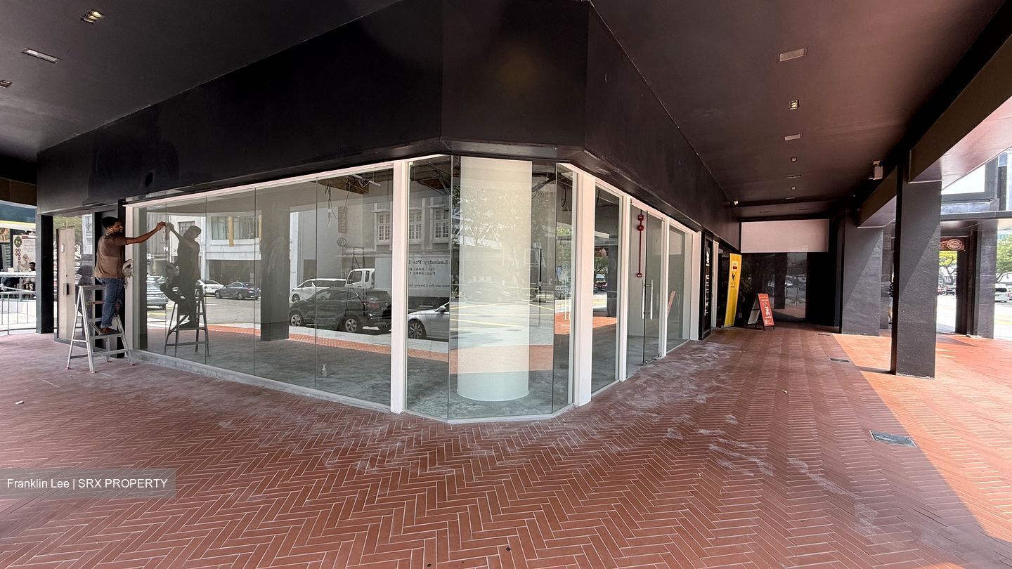Carpenter Street (D1), Retail #598209961